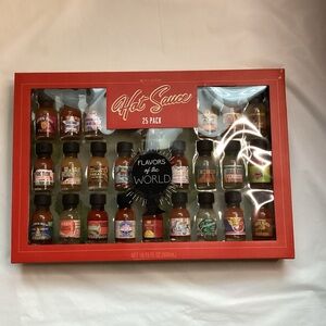 Flavors of the World Hot Sauce 25 Pack - Red